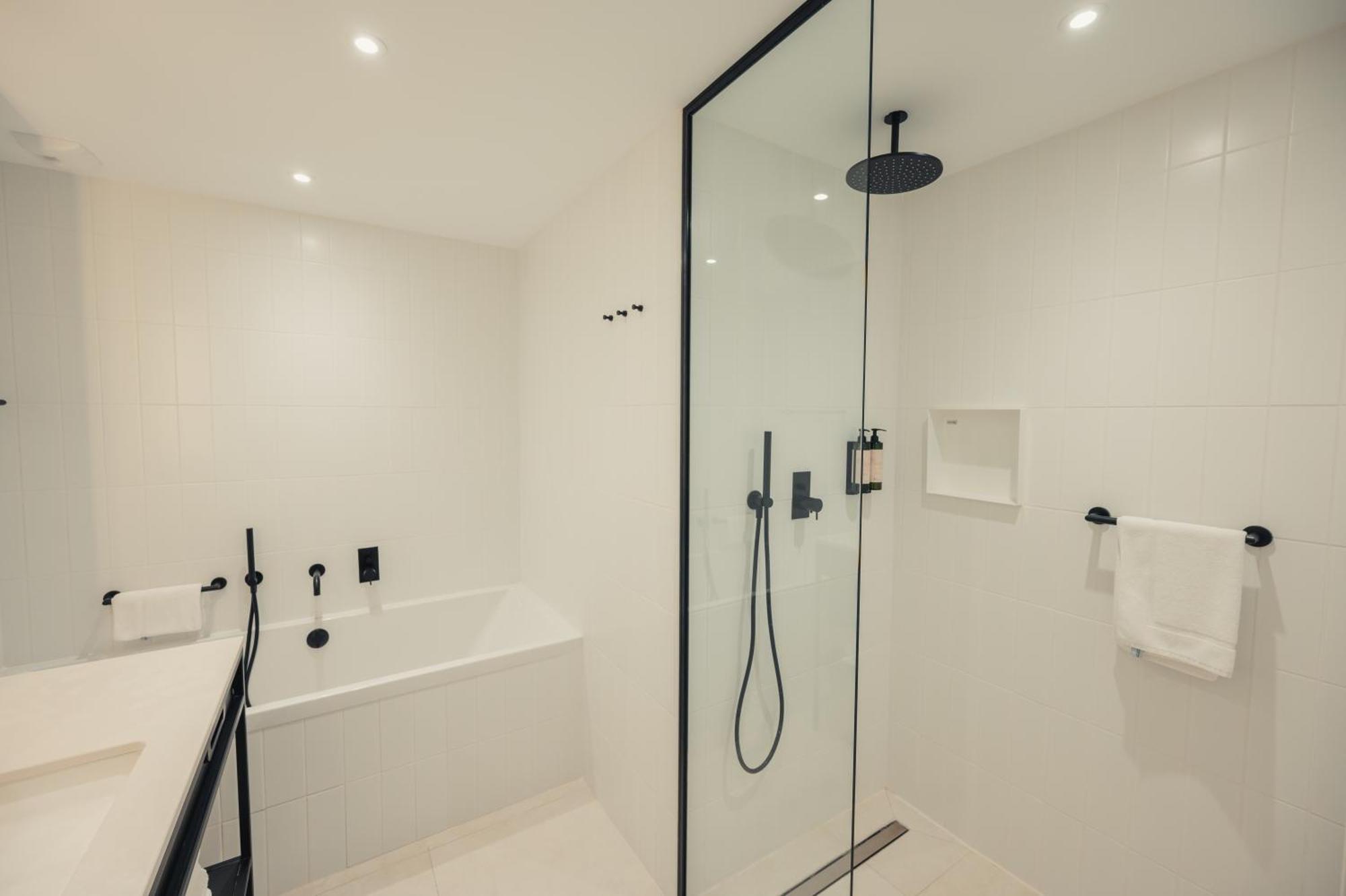 Van Der Valk Hotel Bloom 생타굴프 외부 사진