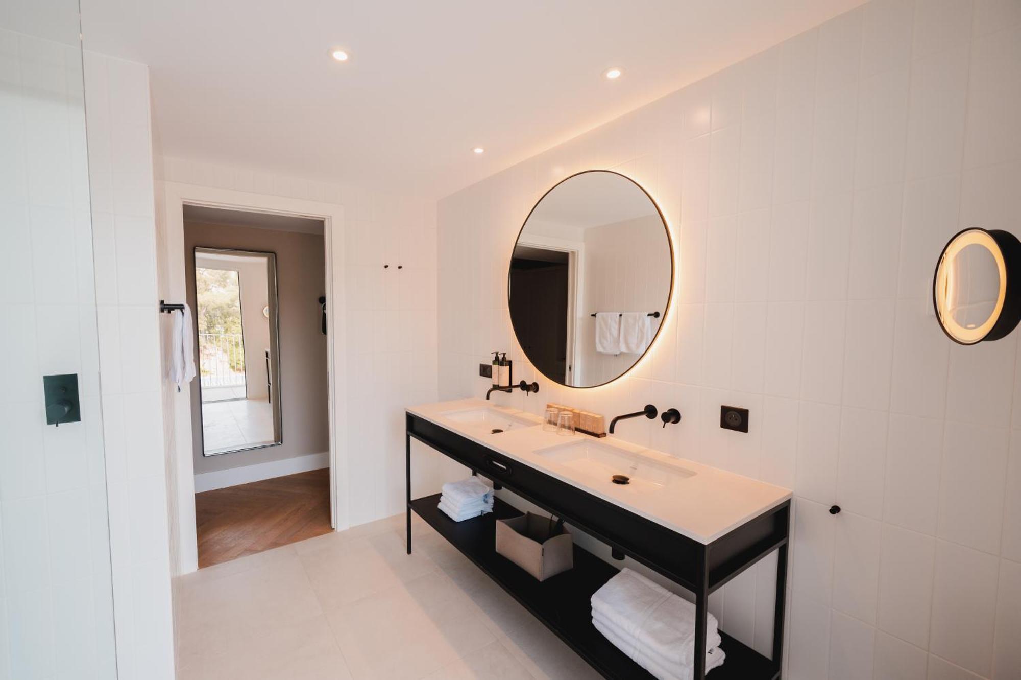 Van Der Valk Hotel Bloom 생타굴프 외부 사진